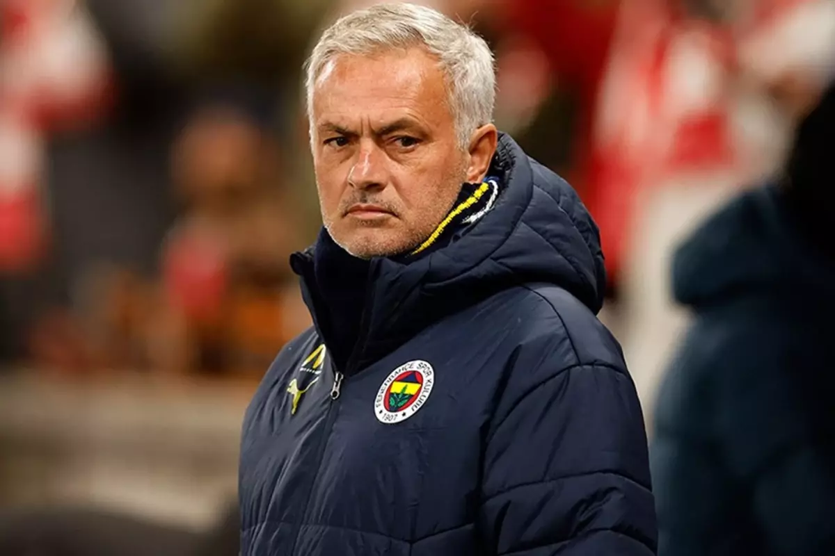 Jose Mourinho, Fenerbahçe’de yaptığını Roma’da da yapıyormuş