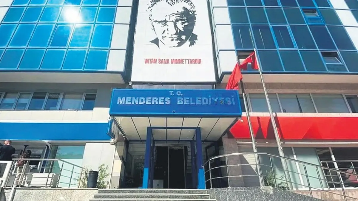 Menderes’te hizmet yok kavga gürültü çok